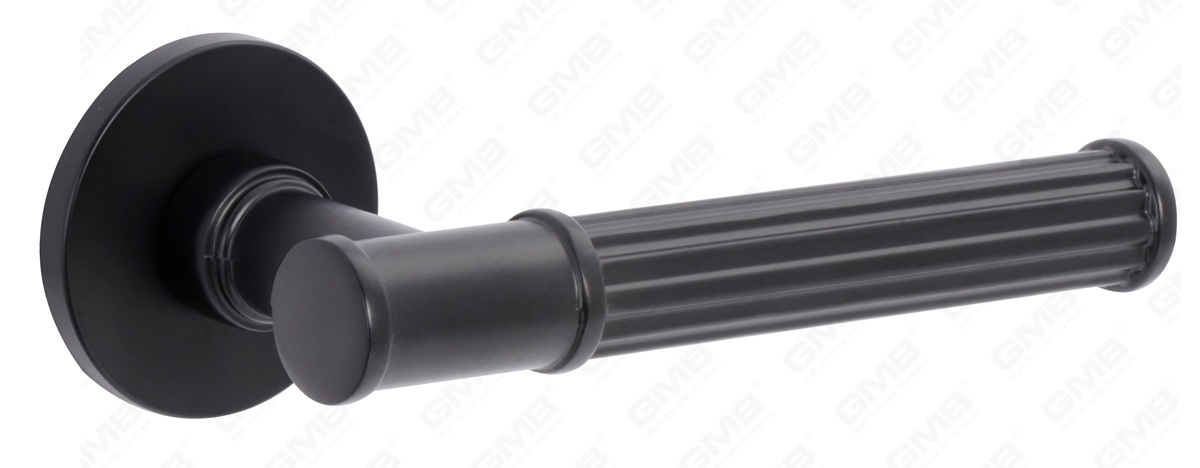 POIGN&Eacute;E EN ALUMINIUM_MG_8257