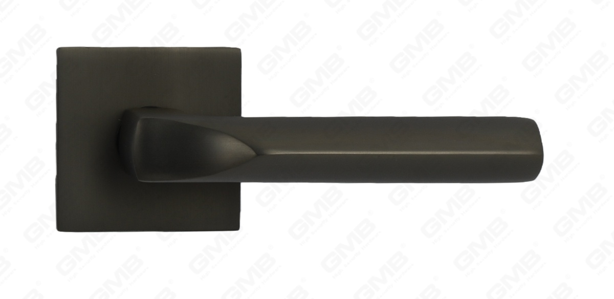 POIGN&Eacute;E EN ALUMINIUM_MG_9664