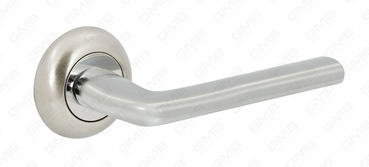 POIGN&Eacute;E EN ALUMINIUMAA_MG_9754