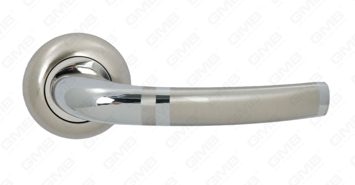 POIGN&Eacute;E EN ALUMINIUM_MG_9872